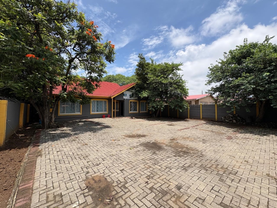 3 Bedroom Property for Sale in Bodorp North West